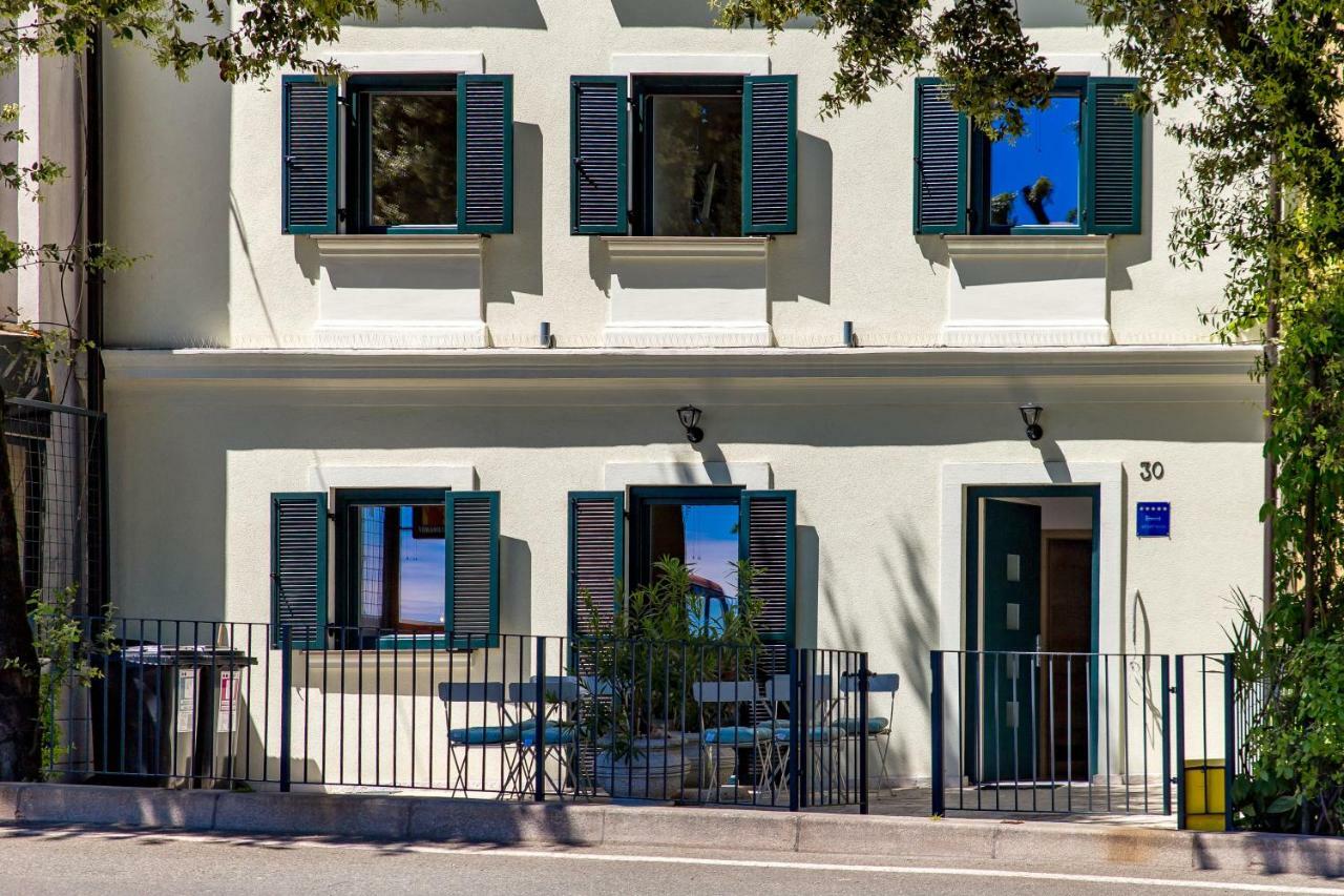 Rika Apartments On The Seaside Esterno foto